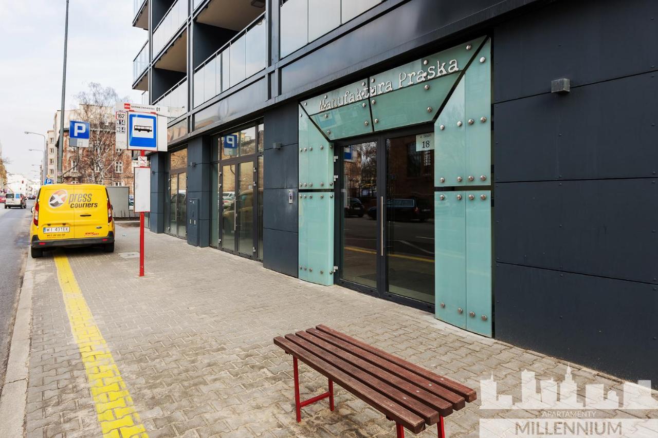 Millennium Manufaktura Blue Apartment Warsaw Ngoại thất bức ảnh
