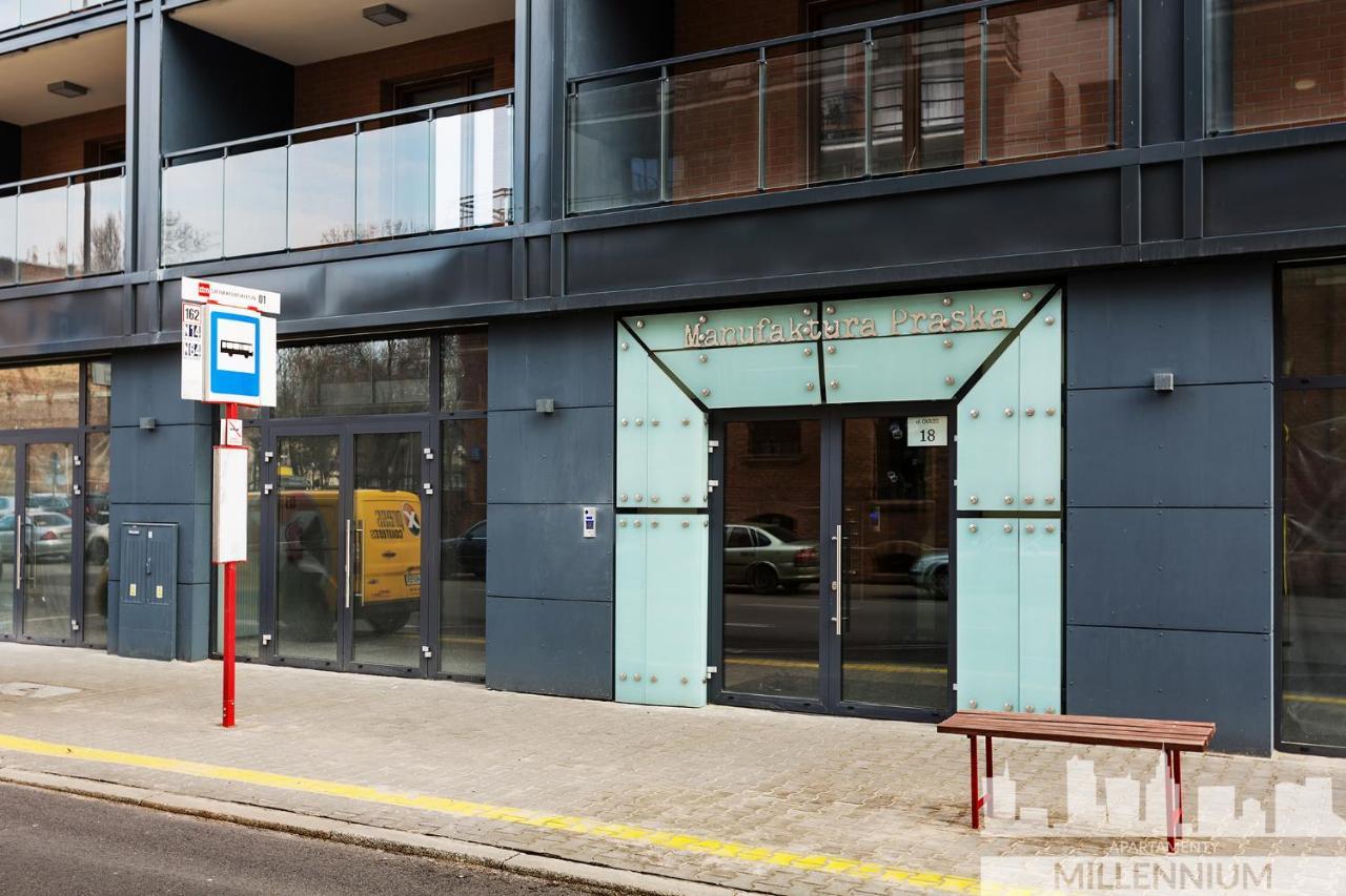 Millennium Manufaktura Blue Apartment Warsaw Ngoại thất bức ảnh